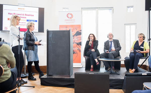 Professors Anne Muxel from France, Garry Pollock from the UK and Jacquelien van Stekelenburg from the Netherlands, under the moderation of journalists Han Renard and Béatrice Delvaux, debate on collective action among young people during the closing event of P&V Foundation’s multiannual project "My Future, Our Society" at BOZAR.